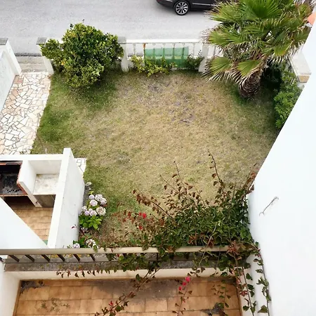 Dom wakacyjny Family House With Sea View In