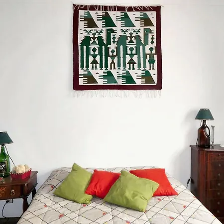 Family House With Sea View In A dos Cunhados