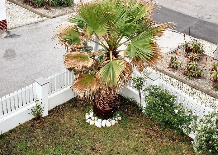 Family House With Sea View In