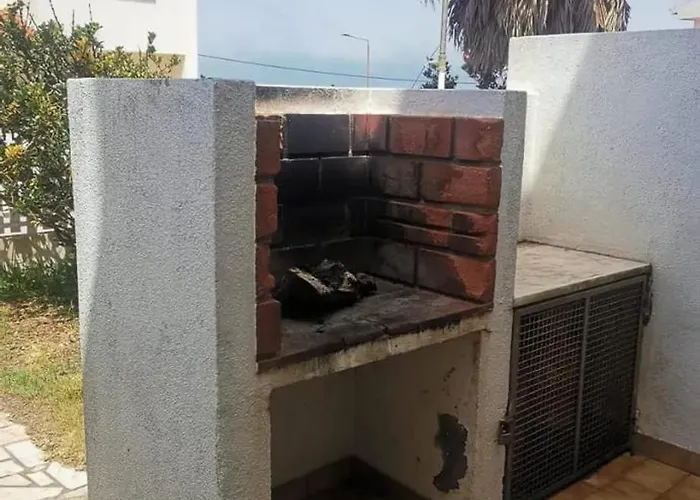 Family House With Sea View In