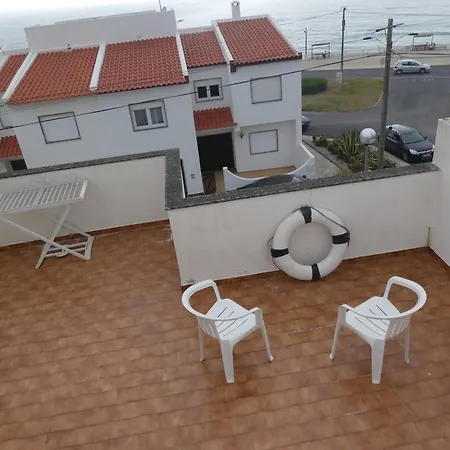 Family House With Sea View In * A dos Cunhados