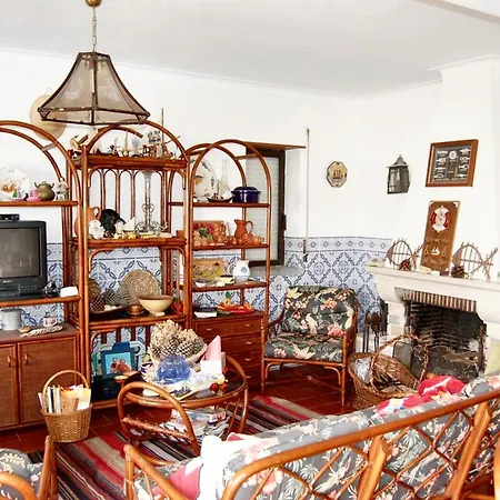 Family House With Sea View In Dom wakacyjny *