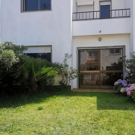 Family House With Sea View In בית נופש *